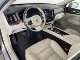 Used 2022 Volvo XC60 B5 Momentum w/ Climate Package image 2