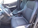 Used 2021 Chevrolet Trax LT w/ LT Convenience Package image 3