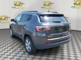 Used 2018 Jeep Compass Latitude w/ Popular Equipment Group image 4