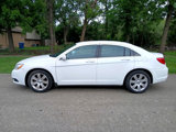 Used 2013 Chrysler 200 LX image 3