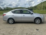 Used 2014 Nissan Versa SV w/ Convenience Package image 3
