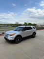 Used 2013 Ford Explorer XLT image 2