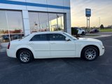 Used 2005 Chrysler 300 Touring image 2