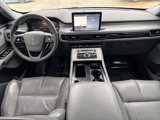 Used 2020 Lincoln Aviator Reserve w/ Equipment Group 202A image 4