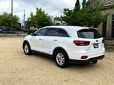 Used 2019 Kia Sorento FWD V6 image 4