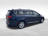 Used 2017 Chrysler Pacifica Touring-L Plus w/ Tire & Wheel Group image 6