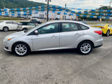 Used 2016 Ford Focus SE image 4
