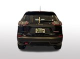 Used 2022 Jeep Cherokee Trailhawk image 5