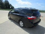 Used 2015 Toyota Sienna LE image 3