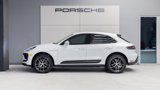 Used 2024 Porsche Macan image 3