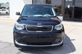Used 2017 Kia Soul EV + image 3