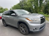 Used 2016 Toyota Highlander XLE image 2