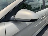 Used 2017 Hyundai Elantra SE image 2