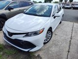 Used 2020 Toyota Camry LE image 2