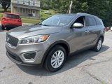 Used 2017 Kia Sorento LX w/ LX Convenience Package image 3