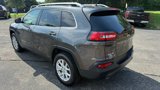 Used 2017 Jeep Cherokee Latitude w/ Cold Weather Group image 3