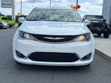 Used 2018 Chrysler Pacifica Touring Plus w/ Tire & Wheel Group image 2