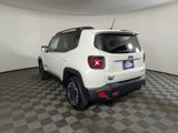 Used 2016 Jeep Renegade Trailhawk image 4
