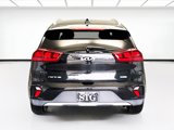 Used 2022 Kia Niro LX image 5