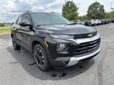 Used 2022 Chevrolet TrailBlazer LT image 2