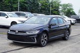 Used 2025 Volkswagen Jetta SEL image 3