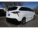 Used 2022 Toyota Sienna LE image 6