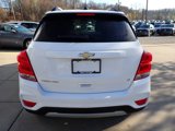 Used 2019 Chevrolet Trax LT w/ LT Convenience Package image 3
