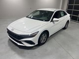 New 2025 Hyundai Elantra SE image 3
