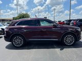 Used 2019 Lincoln Nautilus Reserve image 2
