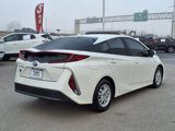 Used 2019 Toyota Prius Prime Premium image 2