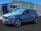 Certified 2022 Volvo XC40 T5 R-Design w/ Advanced Package image 3