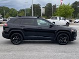 Used 2021 Jeep Cherokee Latitude Plus image 4