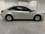 Used 2016 Chevrolet Cruze LS image 4