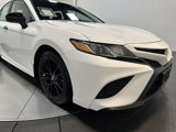 Used 2020 Toyota Camry SE image 3