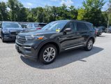 Certified 2023 Ford Explorer XLT w/ Equipment Group 202A image 3