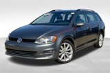 Used 2017 Volkswagen Golf SportWagen image 2