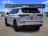 Used 2022 Mitsubishi Outlander SE image 4