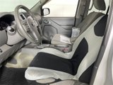 Used 2018 Nissan Frontier SV image 3