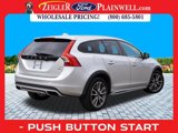 Used 2017 Volvo V60 T5 Cross Country w/ Convenience Package image 5