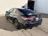Used 2023 Toyota Camry SE image 5