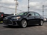 Used 2018 Toyota Avalon image 3