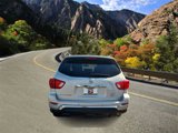 Used 2018 Nissan Pathfinder SV image 4