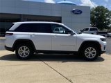 Used 2023 Jeep Grand Cherokee Limited w/ Trailer Tow Prep Group (B) image 2