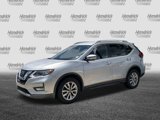 Used 2017 Nissan Rogue SV image 5