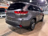 Used 2019 Toyota Highlander AWD V6 image 3