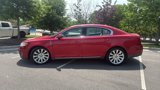 Used 2010 Lincoln MKS AWD image 4