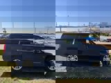Used 2018 Chevrolet Suburban LT image 5