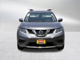 Used 2016 Nissan Rogue SV image 2