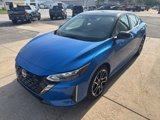 Used 2025 Nissan Sentra SR w/ SR Premium Package image 6