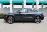 Certified 2020 Porsche Macan image 2
